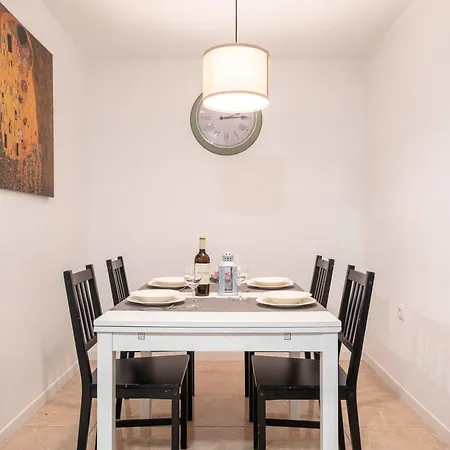 Fira Barcelona And 20' Bcn Center لوسبيتاليت دي يوبريغات